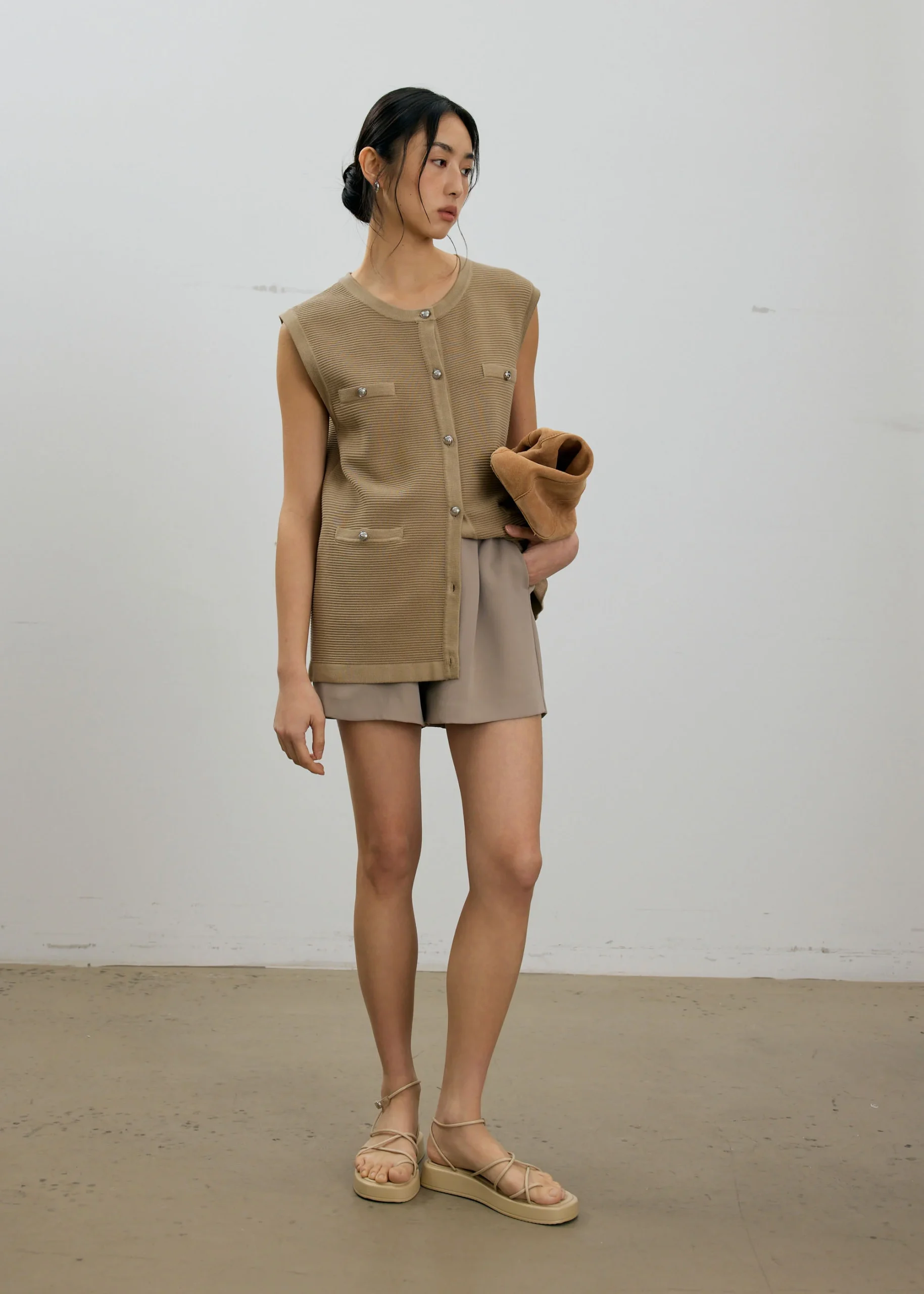 Yun Boxy Knit Vest - Image 3