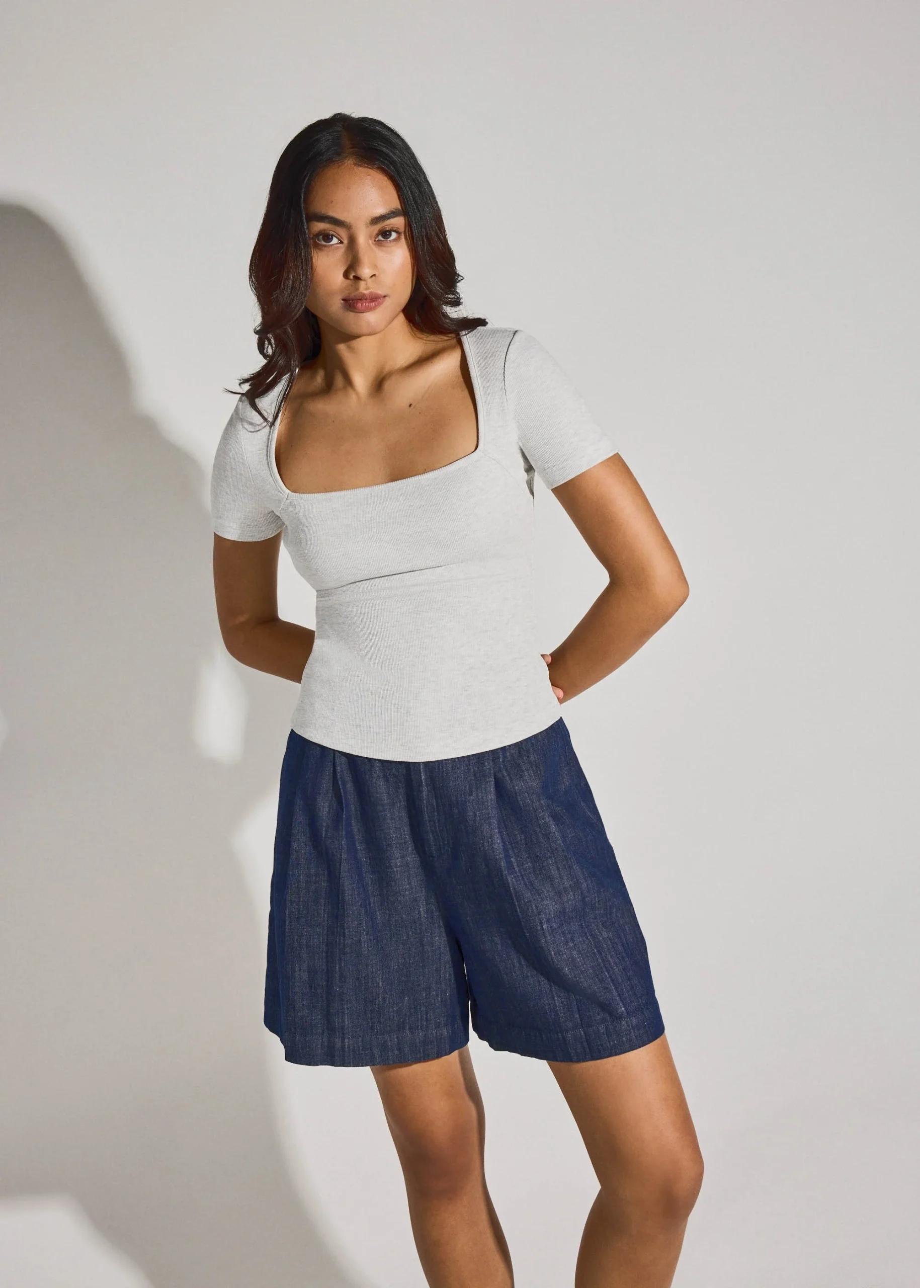 Jada Square Neck Fitted Tee - Image 4