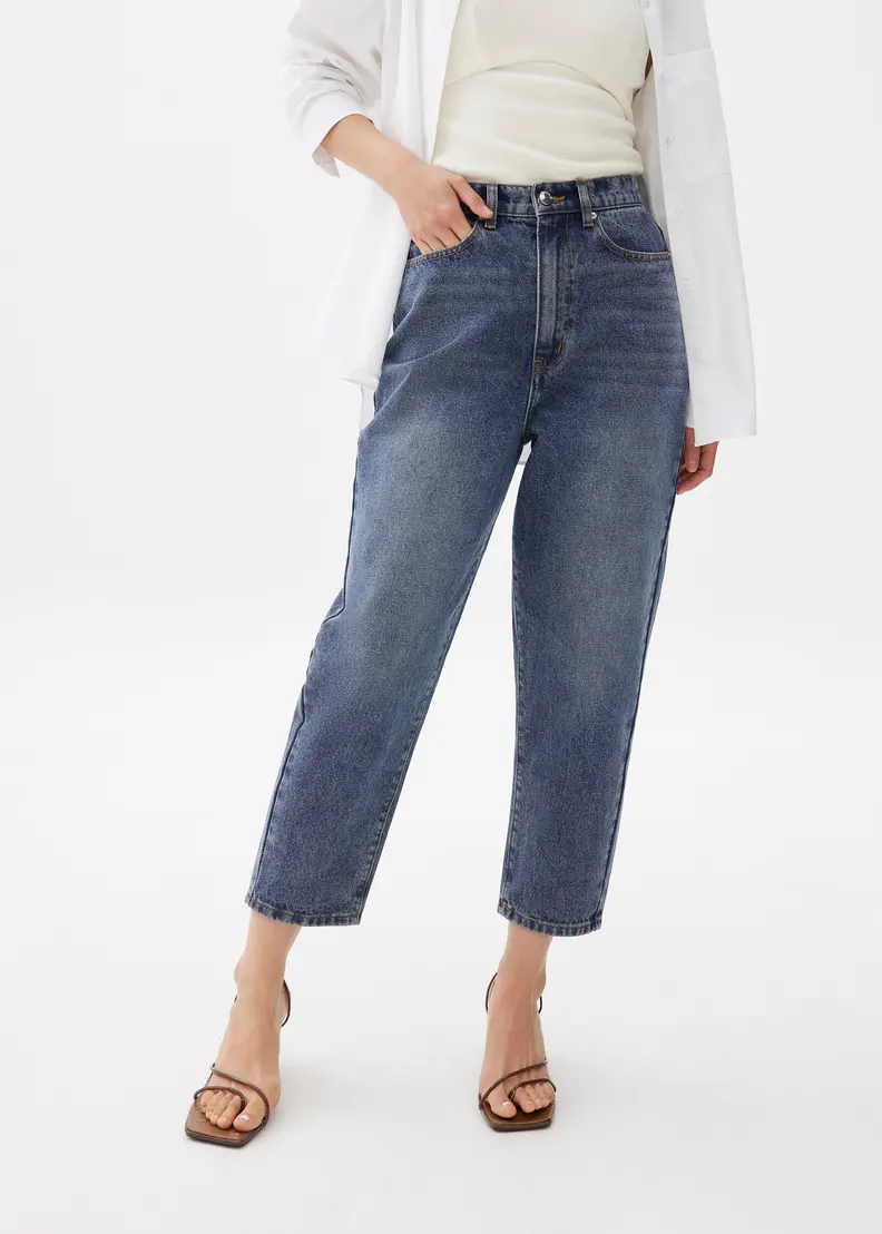 Cropped Mom Jeans