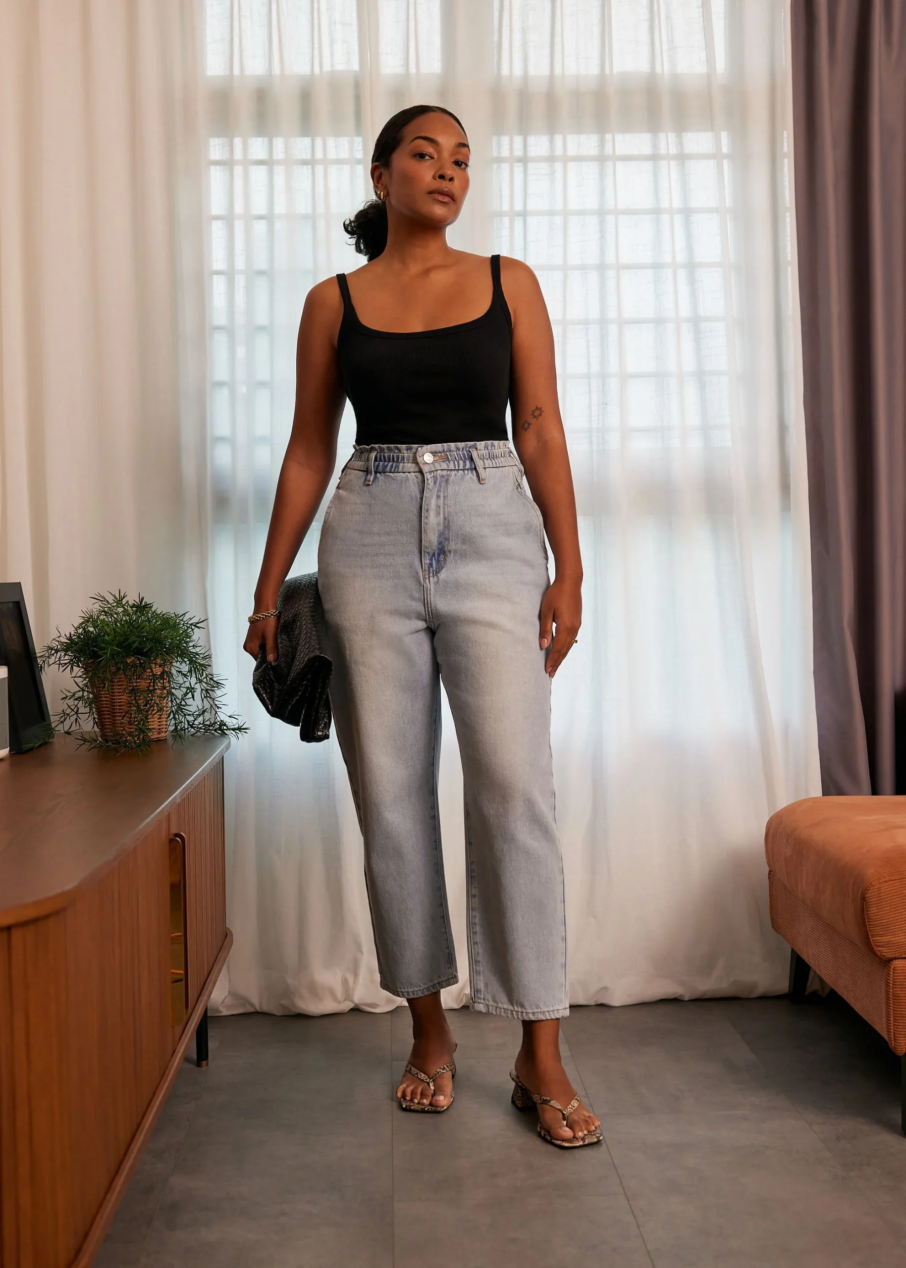 Elastic Paperbag Jeans - Image 3