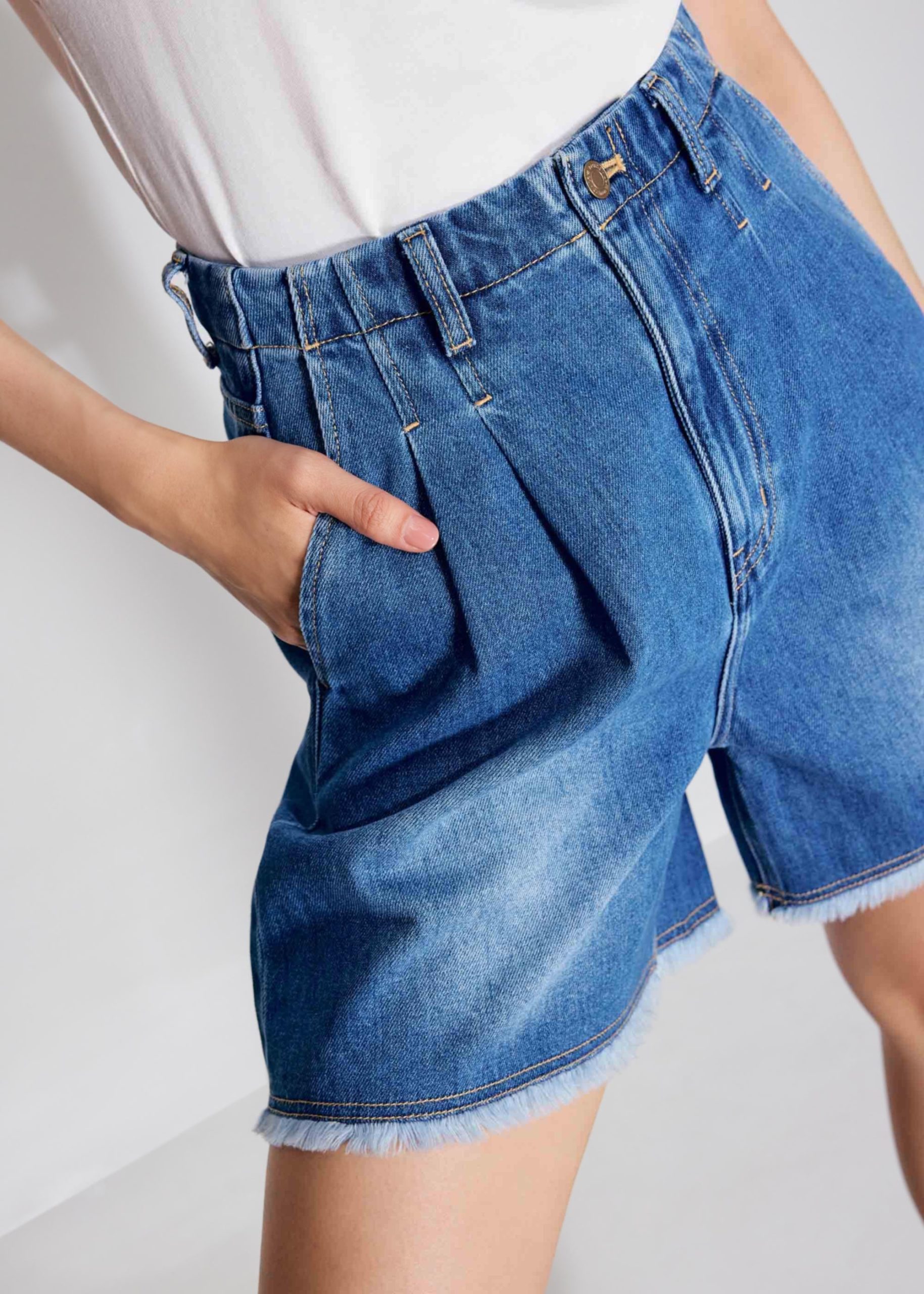 Denim Frayed Hem High Waist Bermuda Shorts - Image 3