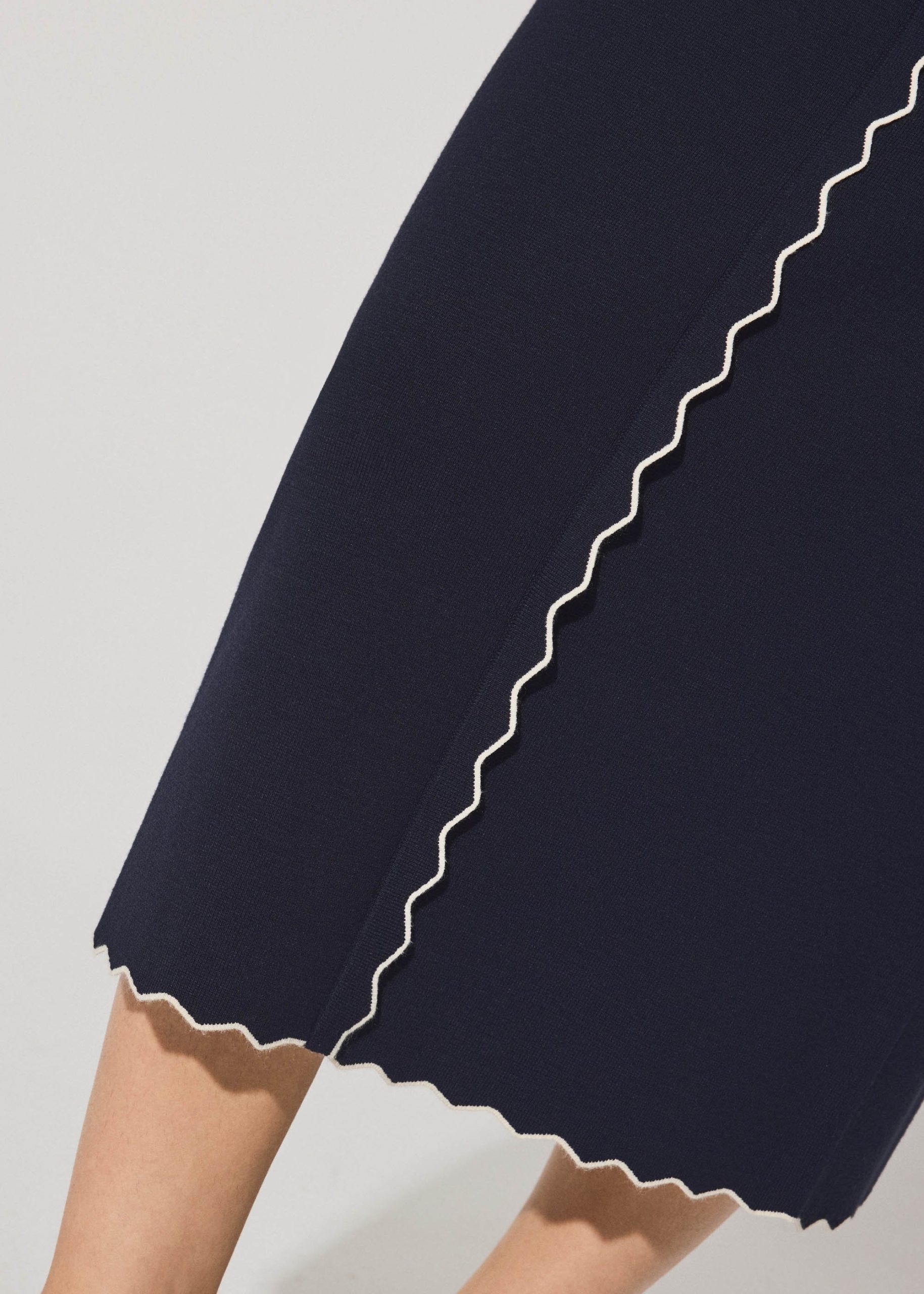Knit Scallop Edge Column Midi Skirt - Image 4